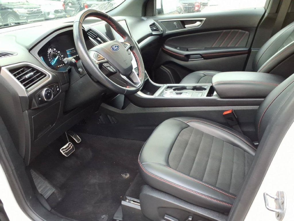 Used 2024 Ford Edge ST-Line AWD/4WD image 10
