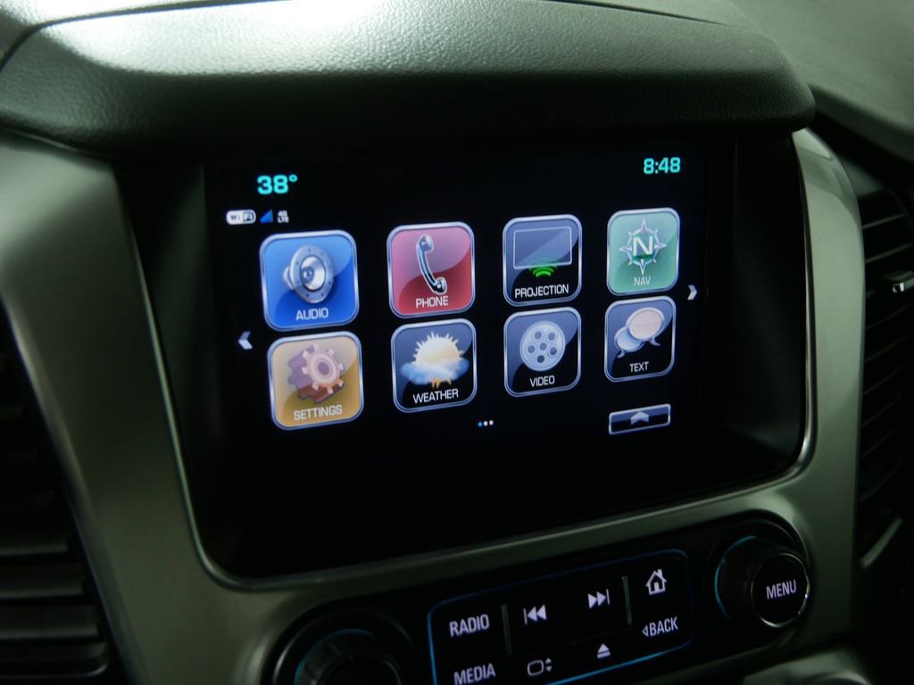 Used 2020 Chevrolet Suburban LT image 31