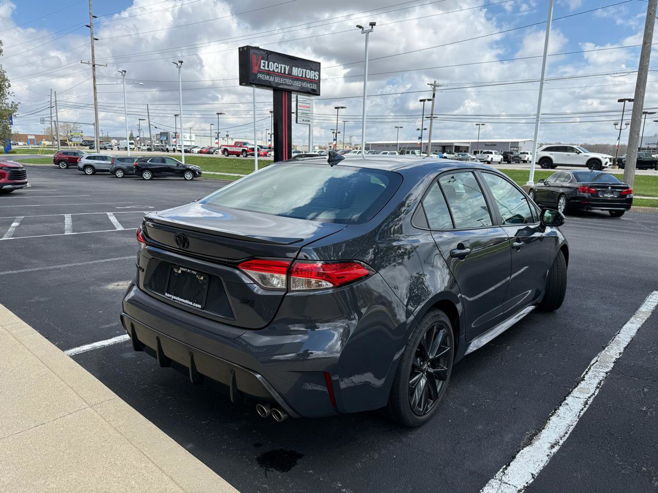 Used 2023 Toyota Corolla SE image 5