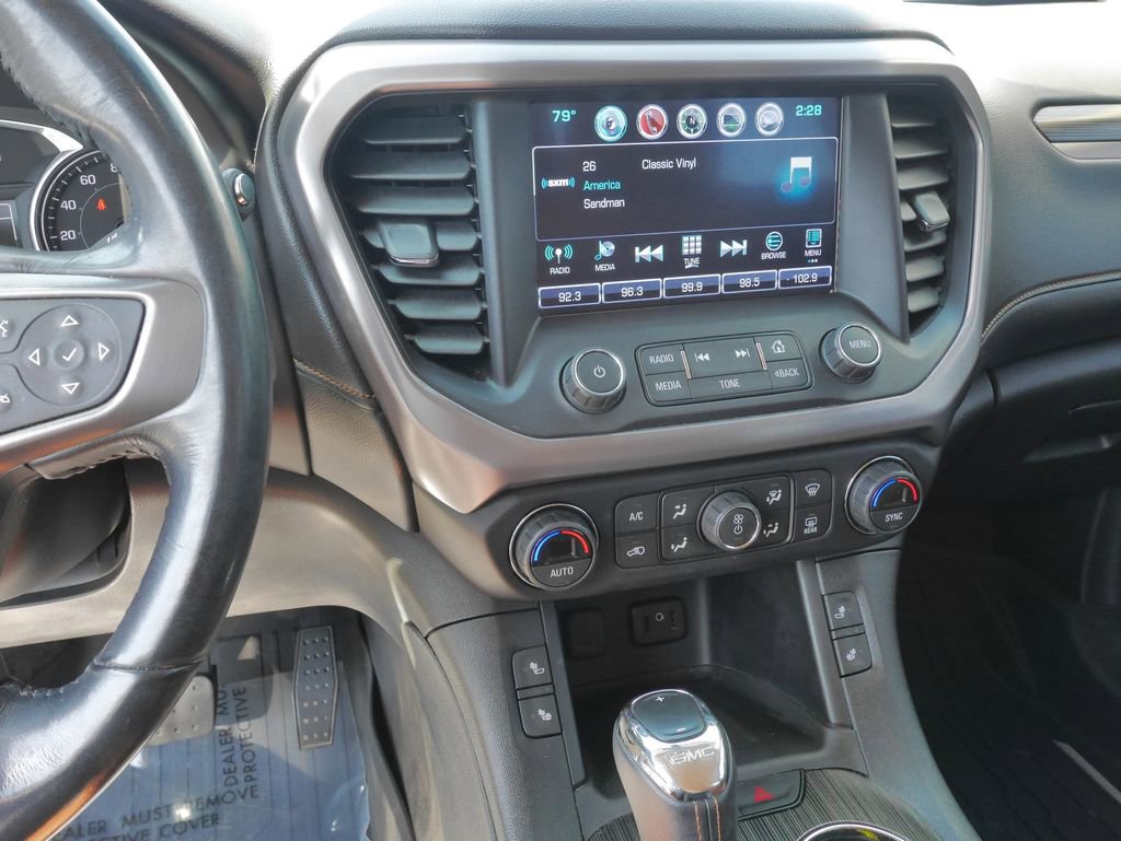 Used 2017 GMC Acadia SLT AWD/4WD image 28