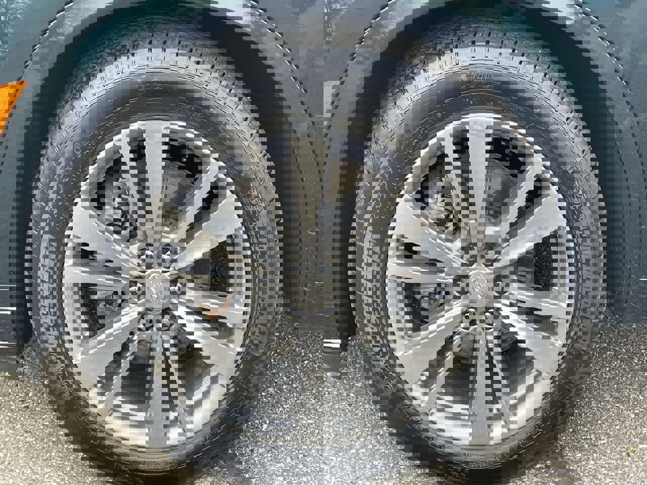 Used 2024 Cadillac XT6 Premium Luxury w/ LPO, Floor Liner Package image 41