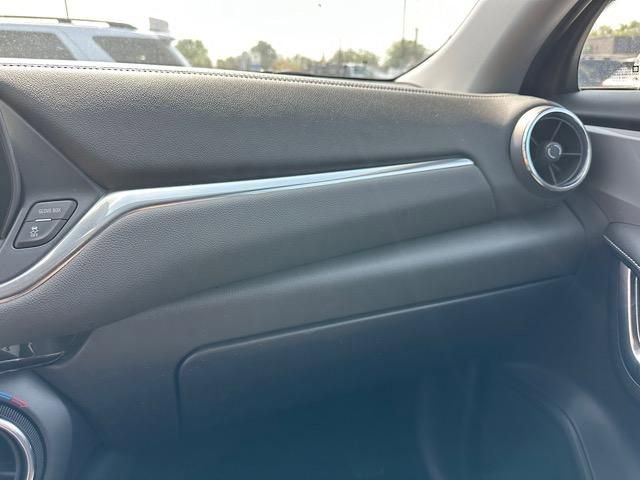 Used 2023 Chevrolet Blazer LT w/ Driver Confidence Package image 37