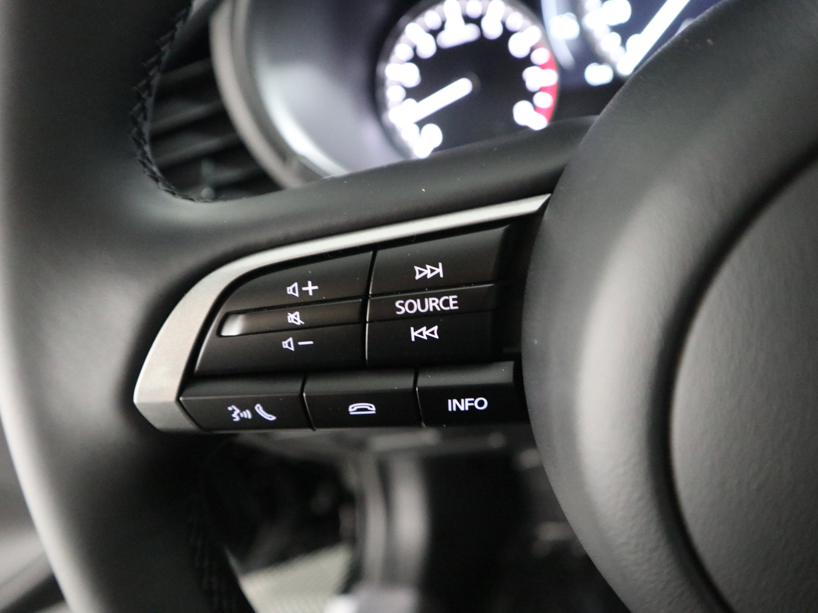 New 2026 MAZDA MAZDA3 2.5 S Sedan w/ Preferred Pkg image 25