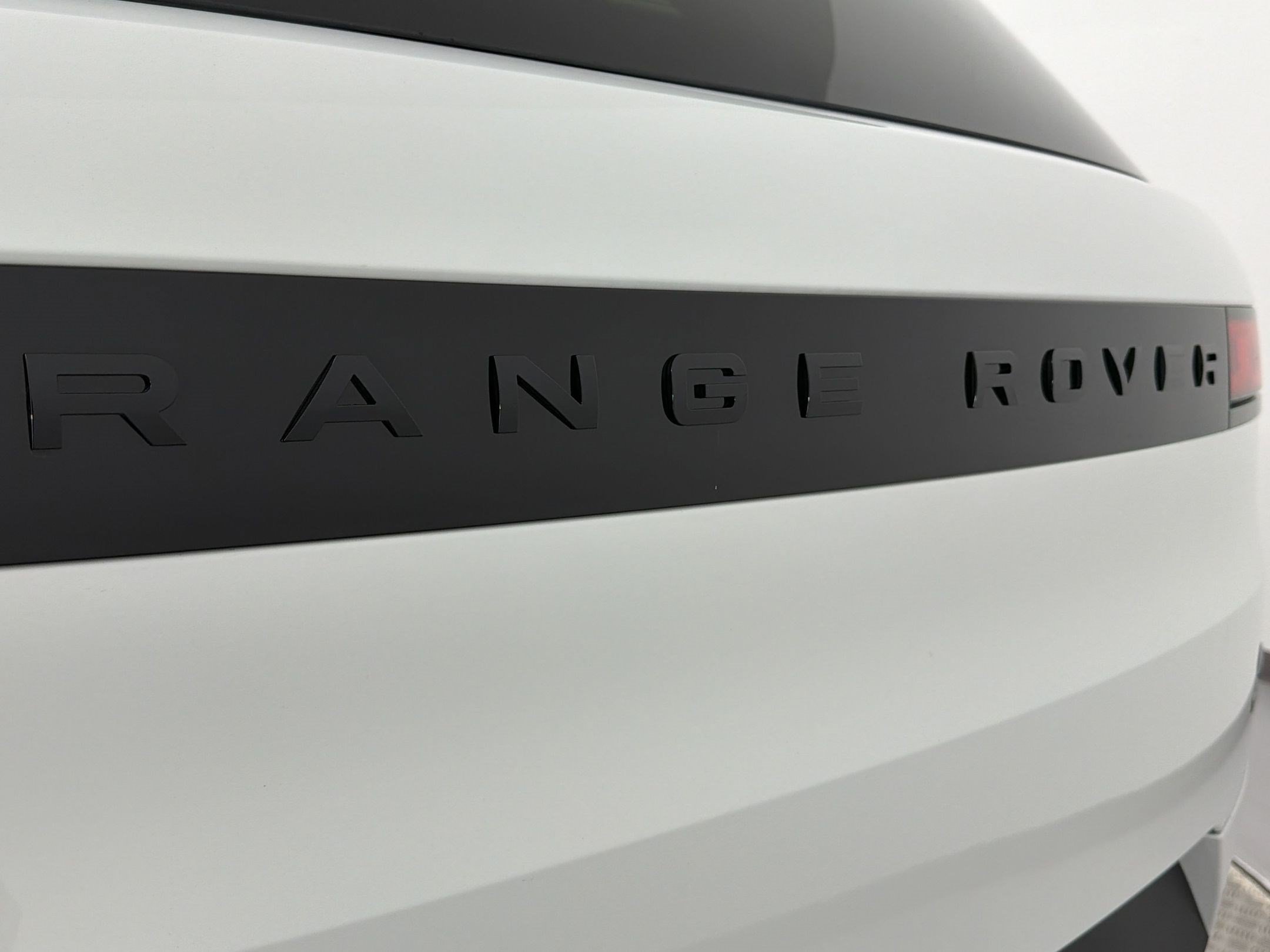 New 2026 Land Rover Range Rover Sport SE AWD/4WD image 38