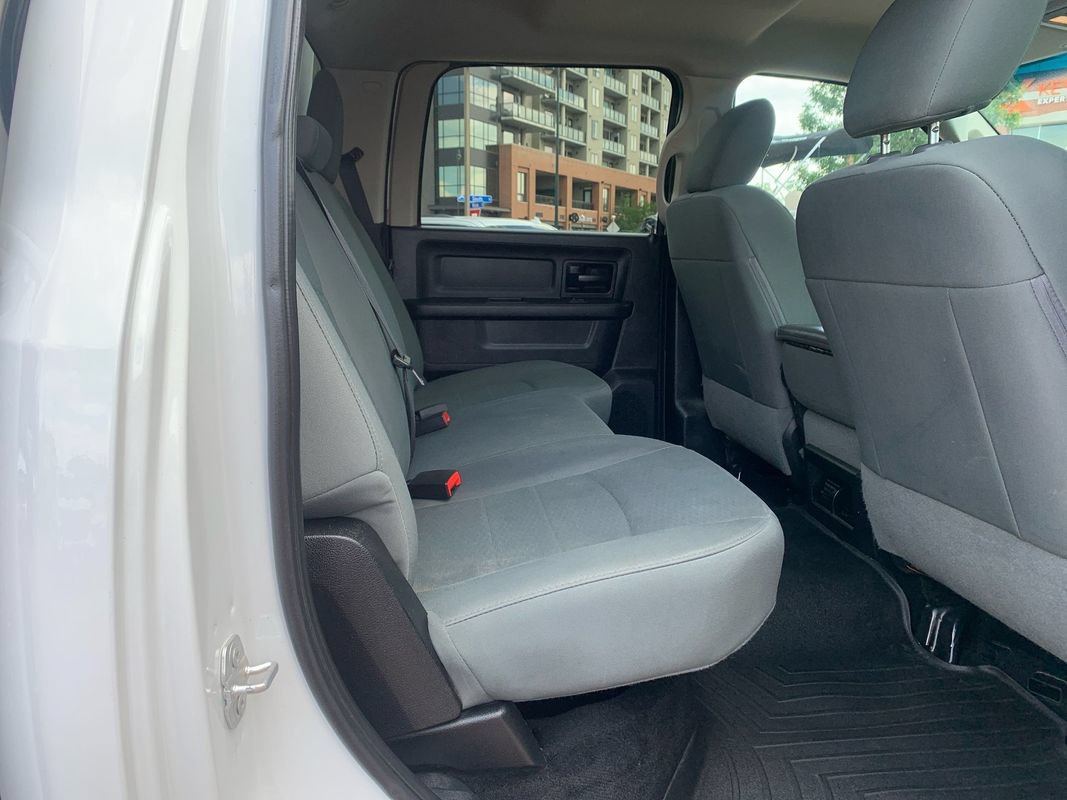 Used 2016 RAM 2500 Tradesman w/ Chrome Appearance Group AWD/4WD image 21