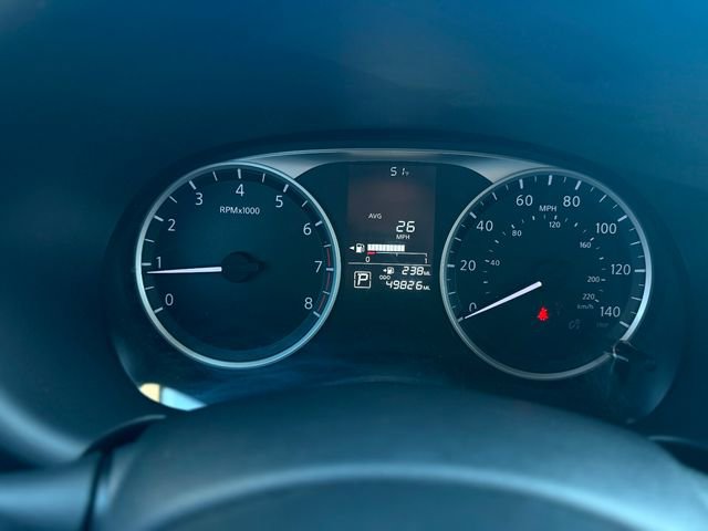 Used 2021 Nissan Kicks S image 16