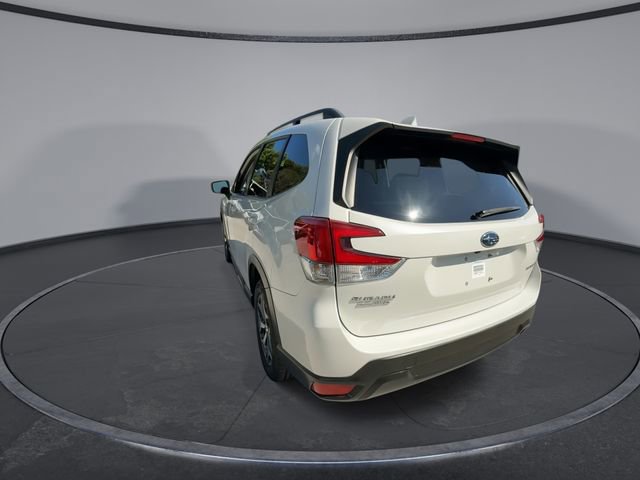 Used 2020 Subaru Forester Premium AWD/4WD image 6