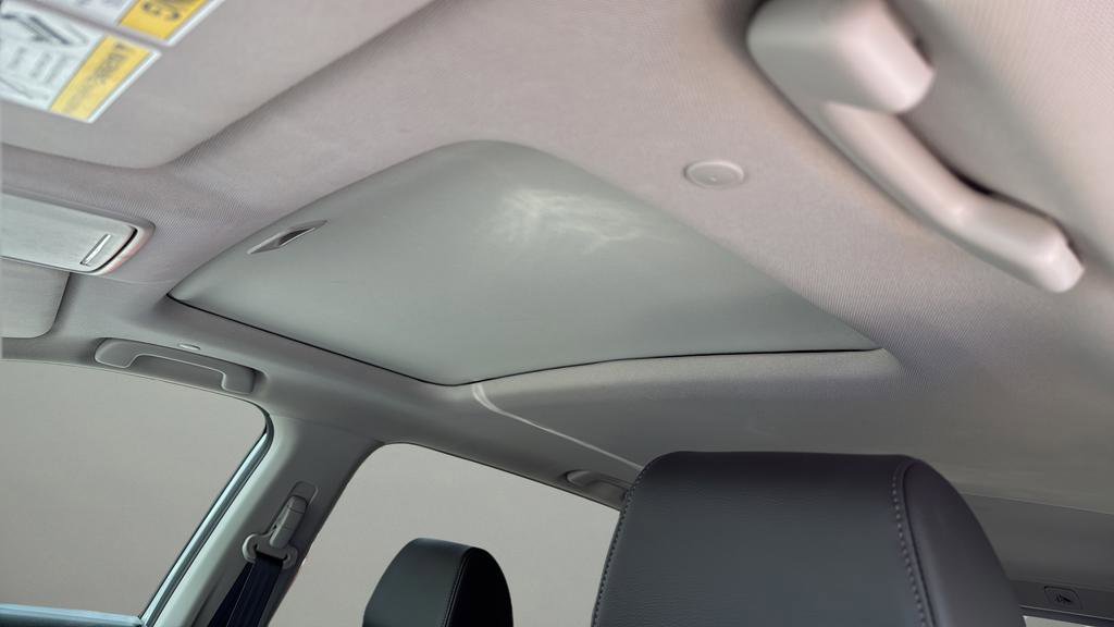 Used 2023 Honda CR-V EX-L image 12