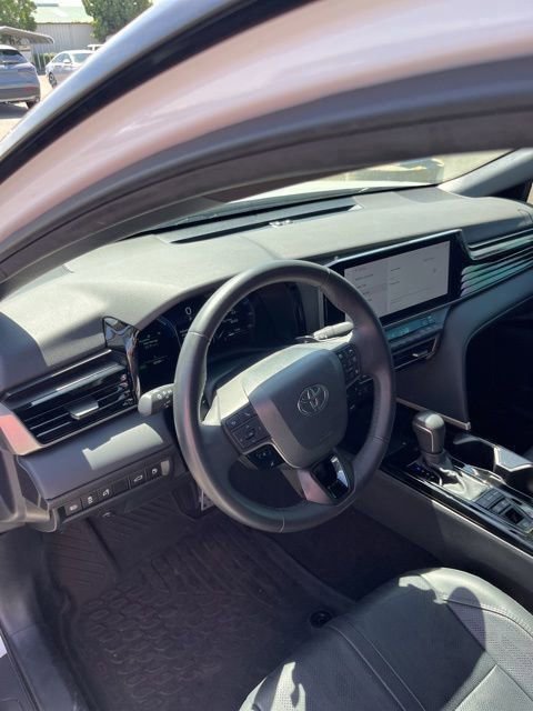 Used 2025 Toyota Camry XSE AWD/4WD image 13