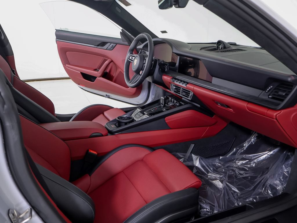 New 2026 Porsche 911 Carrera GTS RWD image 8