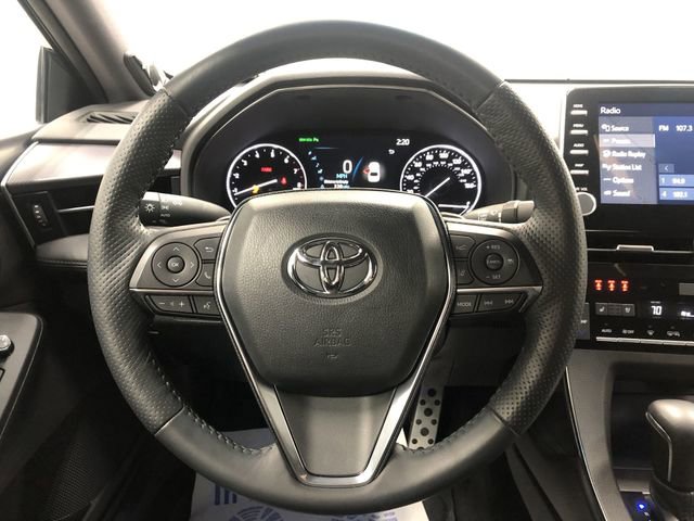 Used 2022 Toyota Avalon Touring w/ Advanced Safety Package image 16