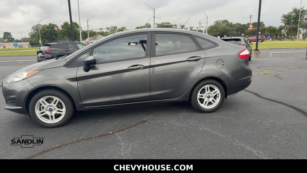 Used 2019 Ford Fiesta SE FWD image 5
