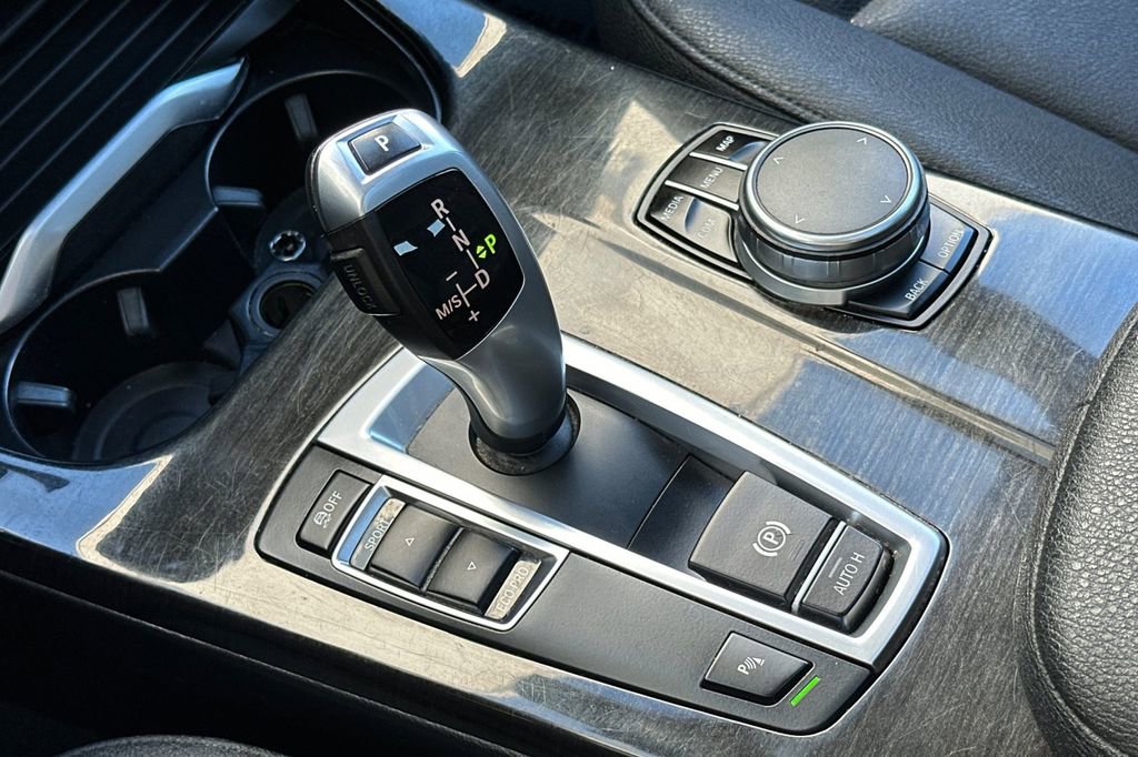 Used 2017 BMW X3 sDrive28i image 24