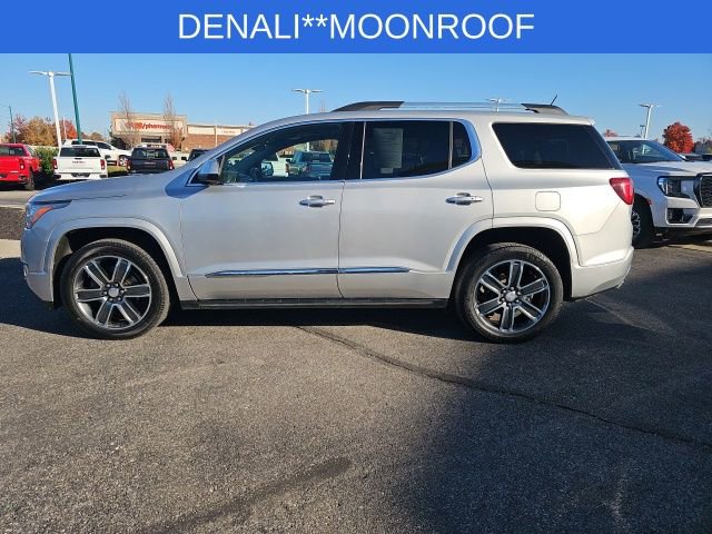 Used 2019 GMC Acadia Denali image 12
