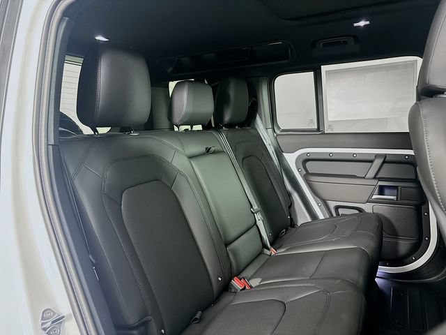 New 2026 Land Rover Defender 110 X-Dynamic SE AWD/4WD image 25