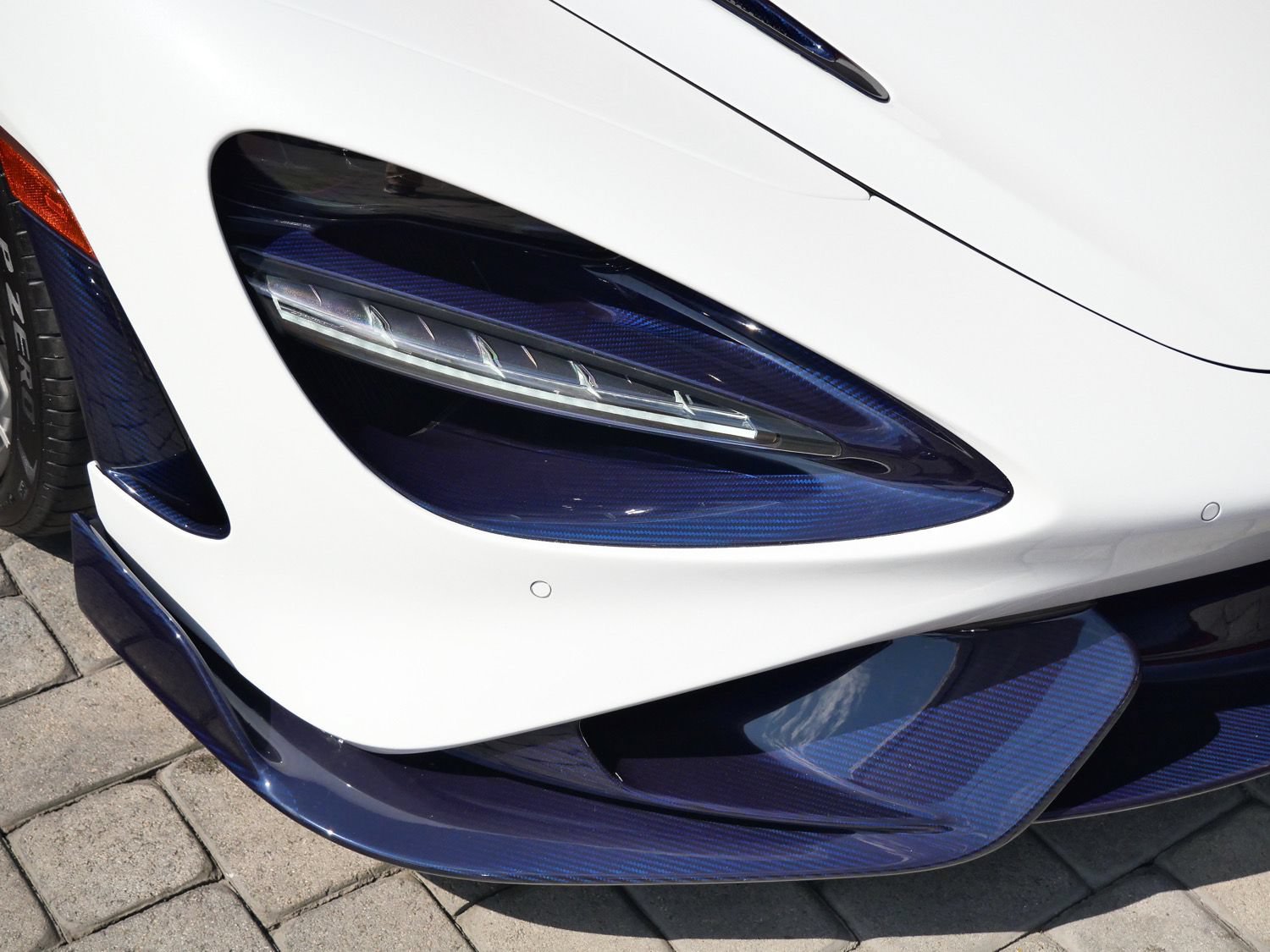 Used 2022 McLaren 765LT RWD image 38