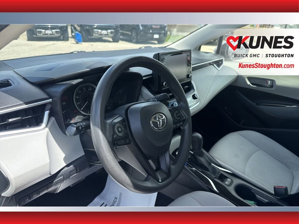 Used 2022 Toyota Corolla LE FWD image 20