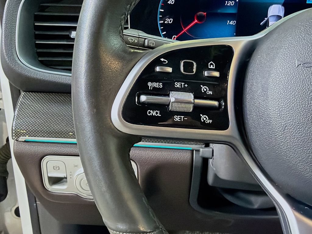 Used 2020 Mercedes-Benz GLE 350 4MATIC w/ 3rd Row Seat Package image 38