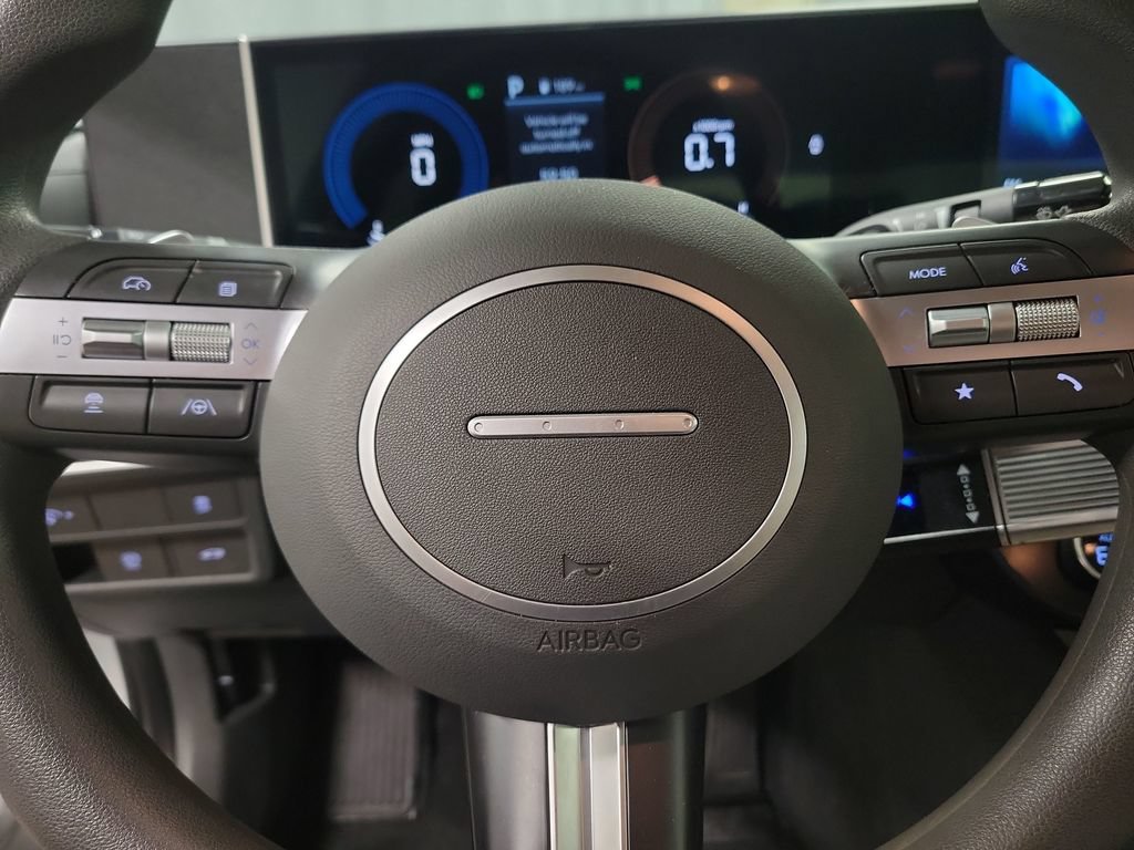 Used 2025 Hyundai Sonata SEL FWD image 24