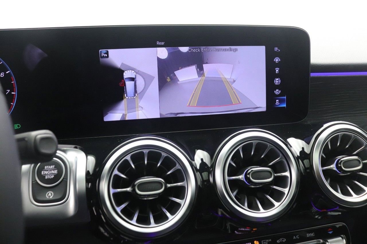 Certified 2023 Mercedes-Benz GLB 250 image 16