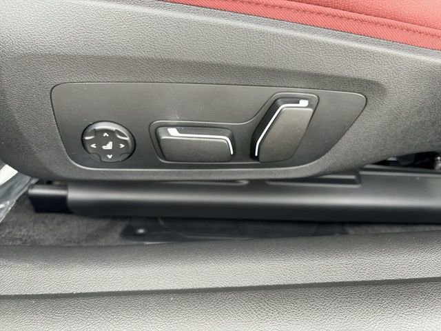 Used 2026 BMW 430i Coupe w/ M Sport Package image 19