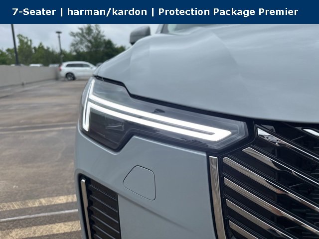 New 2026 Volvo XC90 B6 Plus w/ Protection Package Premier image 11