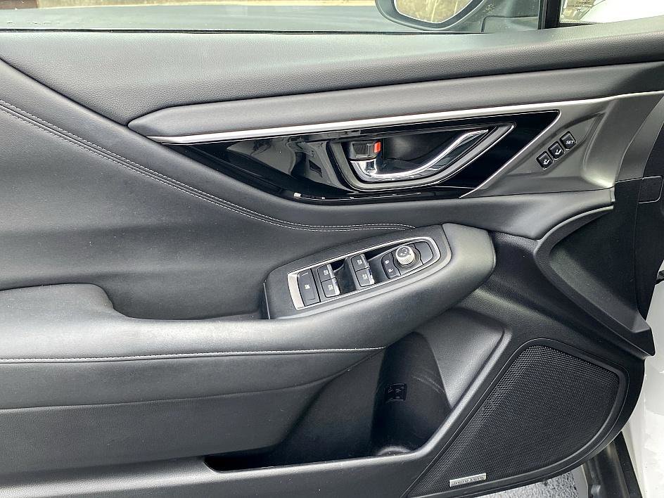 Used 2020 Subaru Outback Limited w/ Popular Package #2 image 9