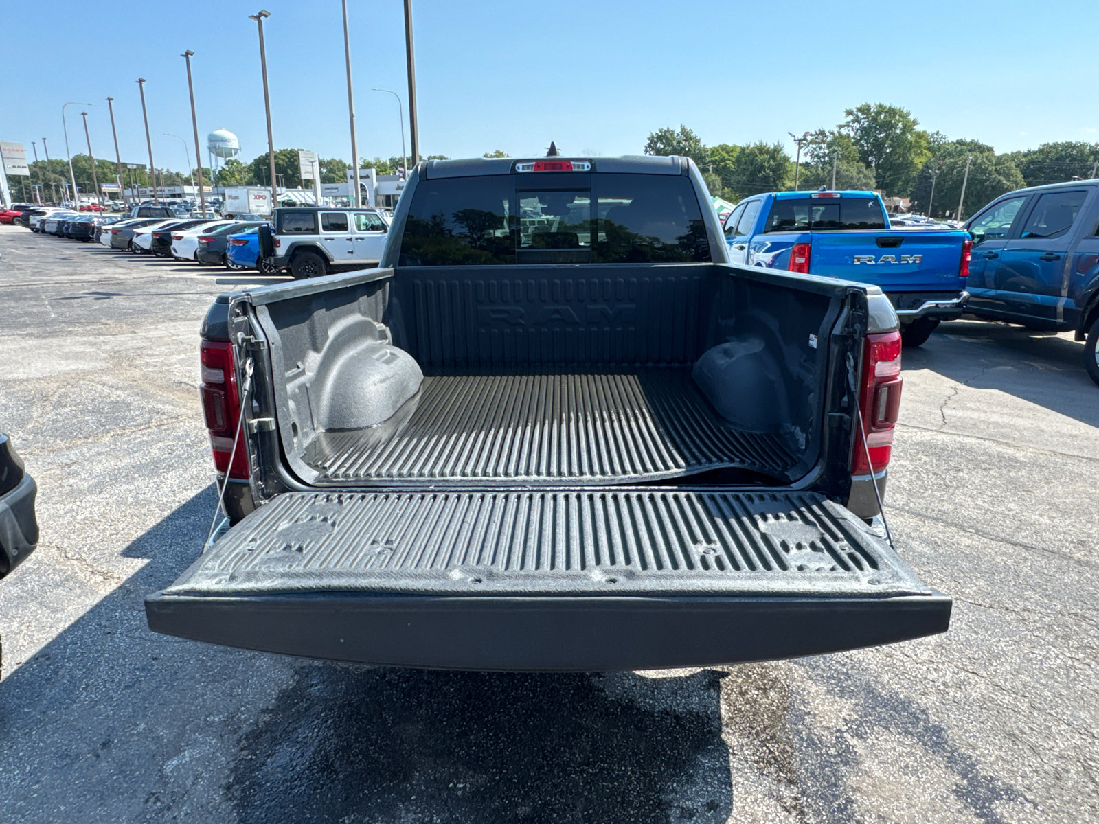 Used 2023 RAM 1500 Lone Star AWD/4WD image 19