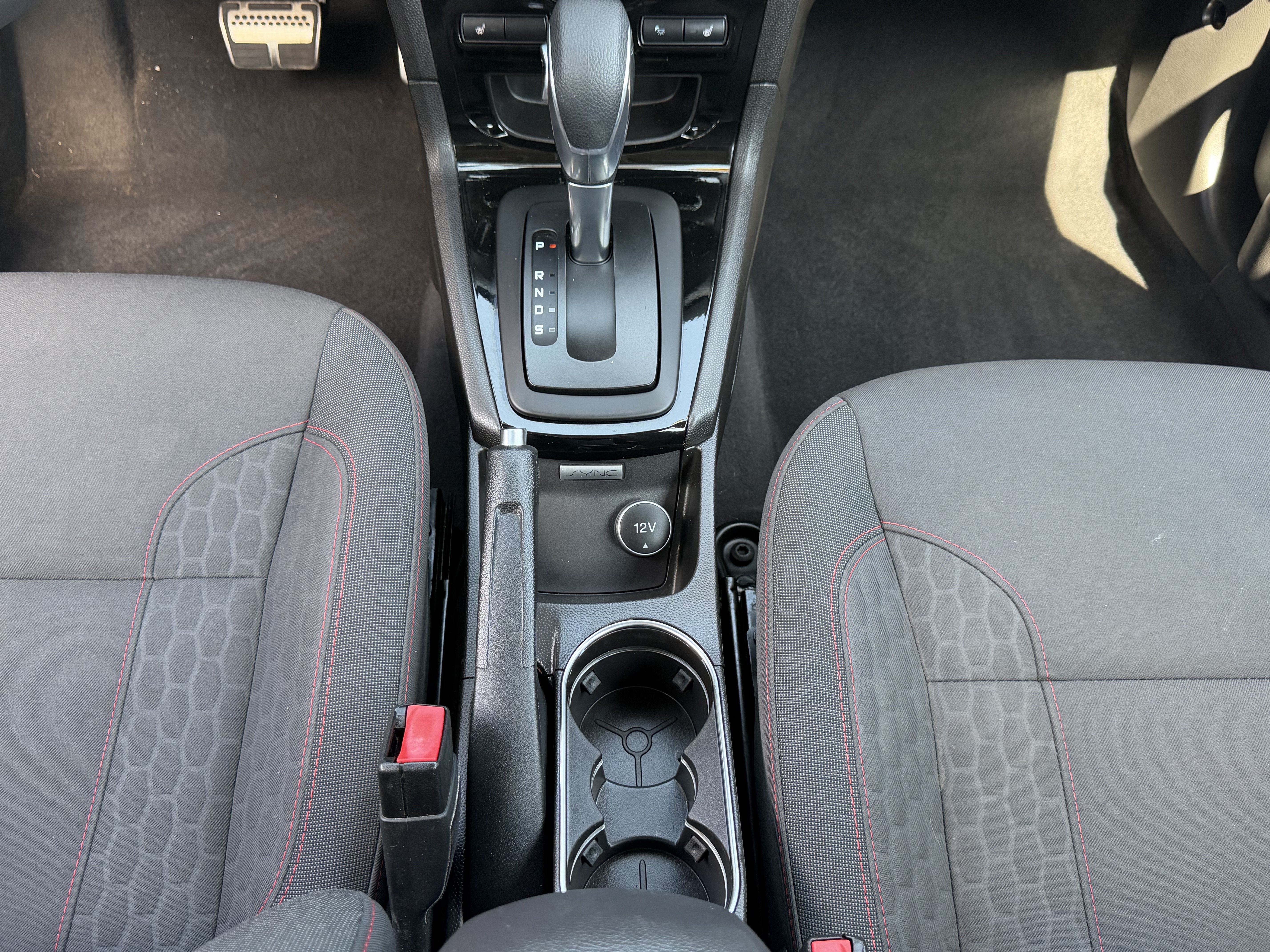 Used 2019 Ford Fiesta ST-Line w/ ST Line Cold Weather Package FWD image 22