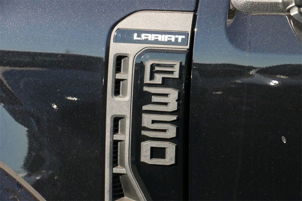 New 2026 Ford F350 Lariat w/ Black Appearance Package image 12