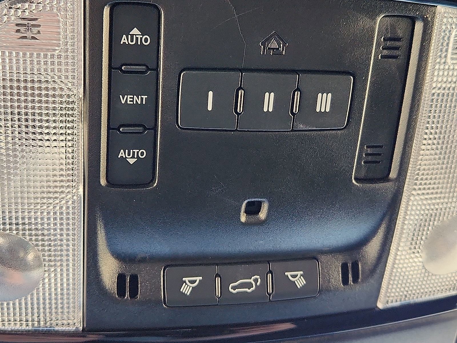 Used 2025 Dodge Durango GT image 21