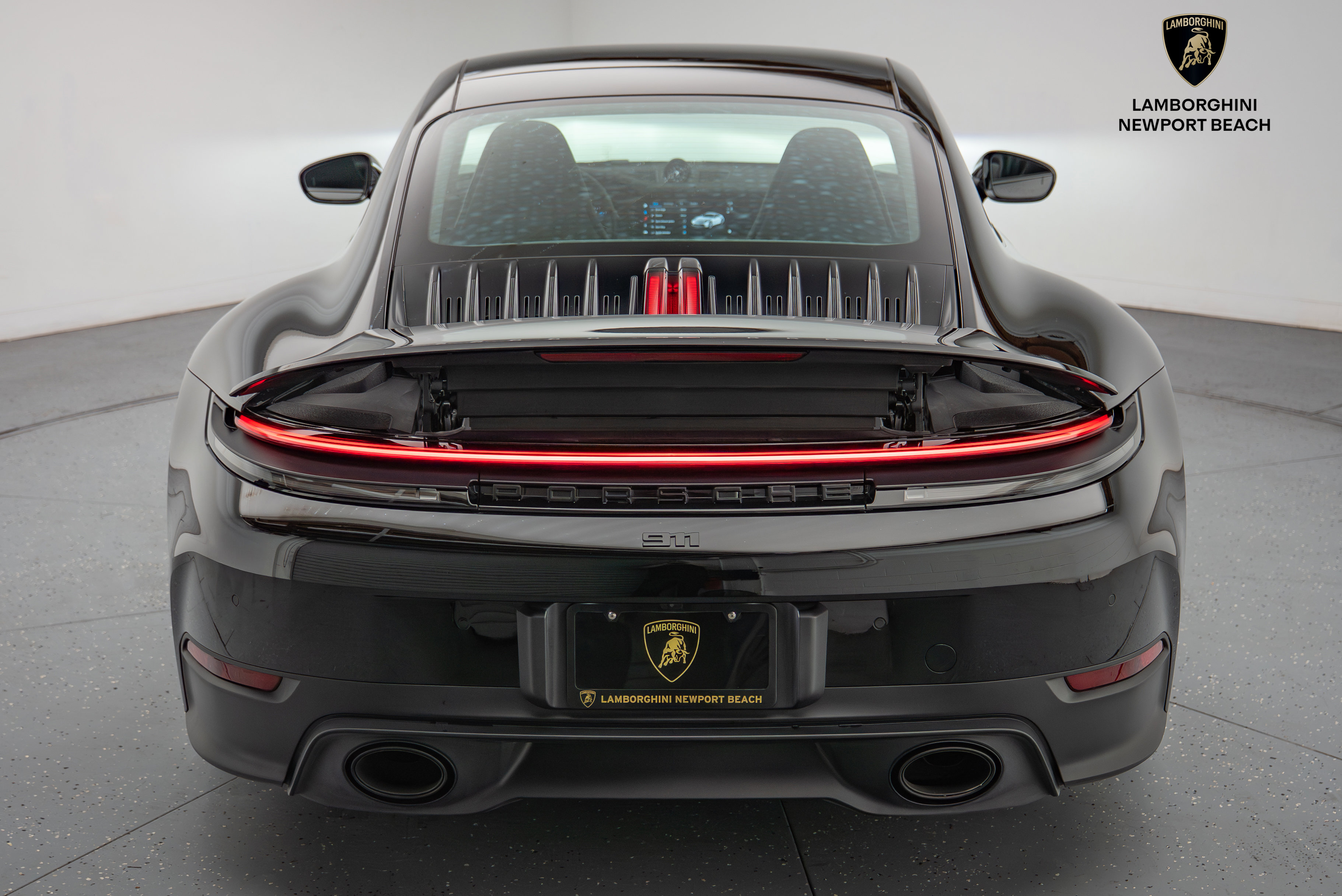 Used 2025 Porsche 911 Carrera image 15
