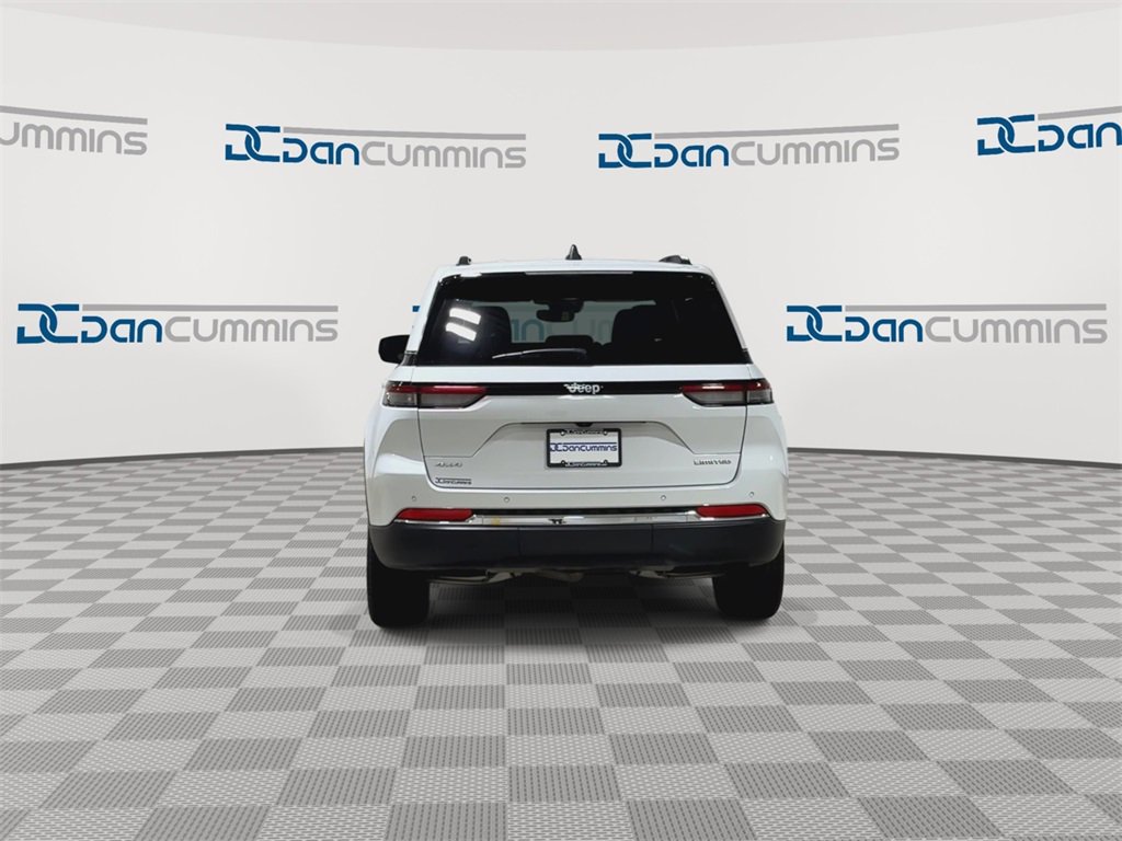 Used 2024 Jeep Grand Cherokee Limited image 8