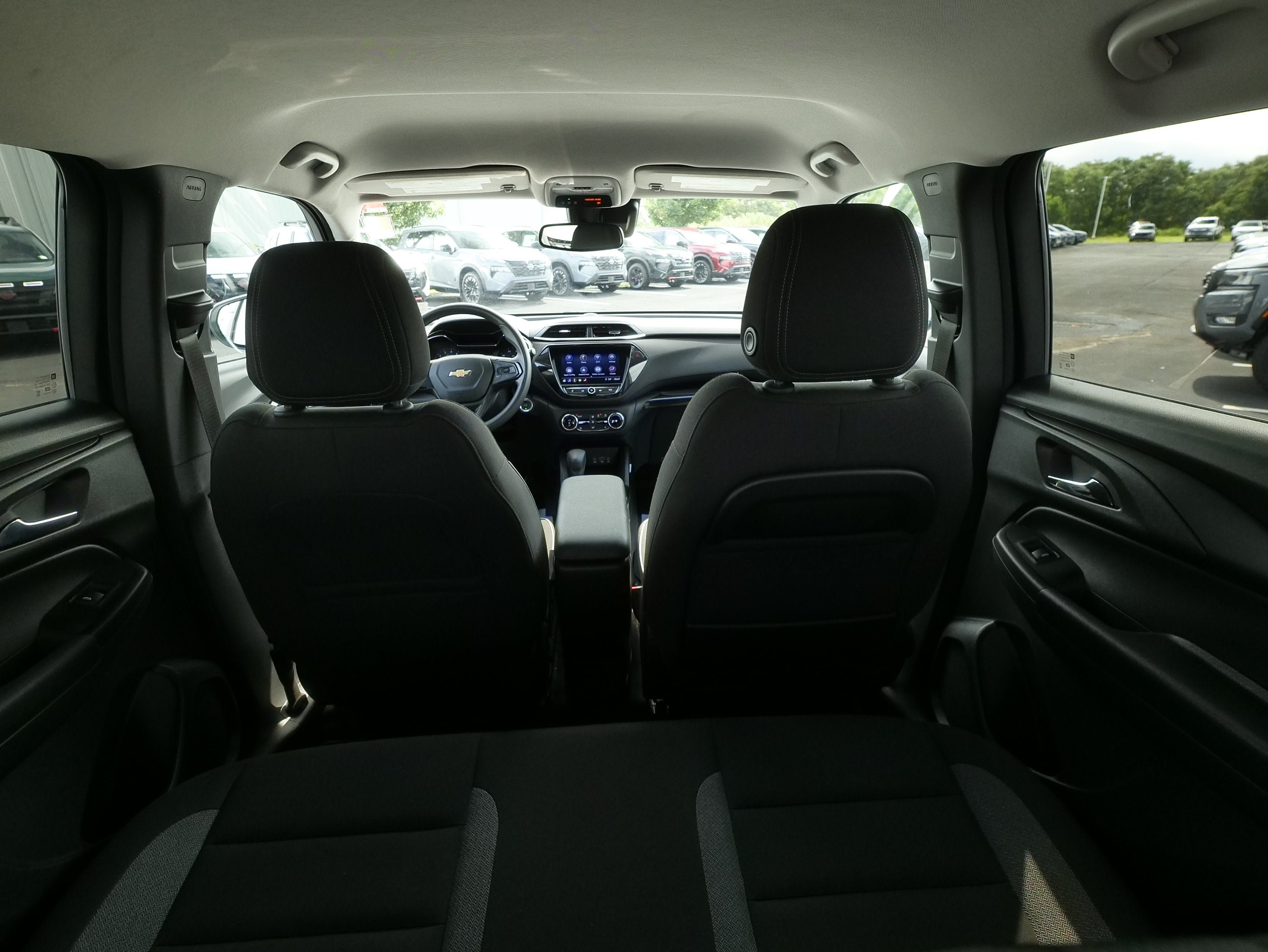 Used 2021 Chevrolet TrailBlazer LT w/ Convenience Package FWD image 13