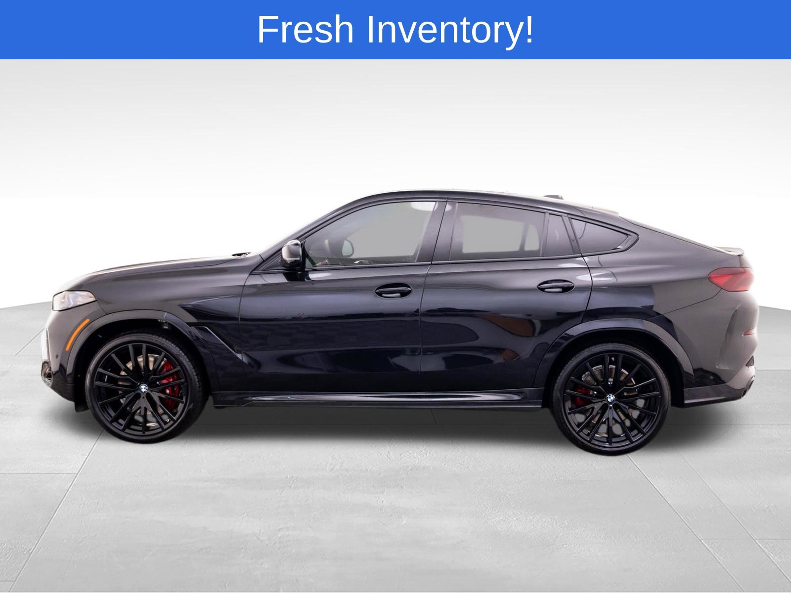 Certified 2026 BMW X6 M60i w/ Climate Comfort Package AWD/4WD image 2