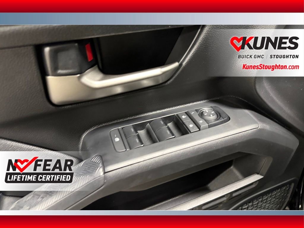 Used 2024 Toyota Tacoma TRD Off-Road image 20