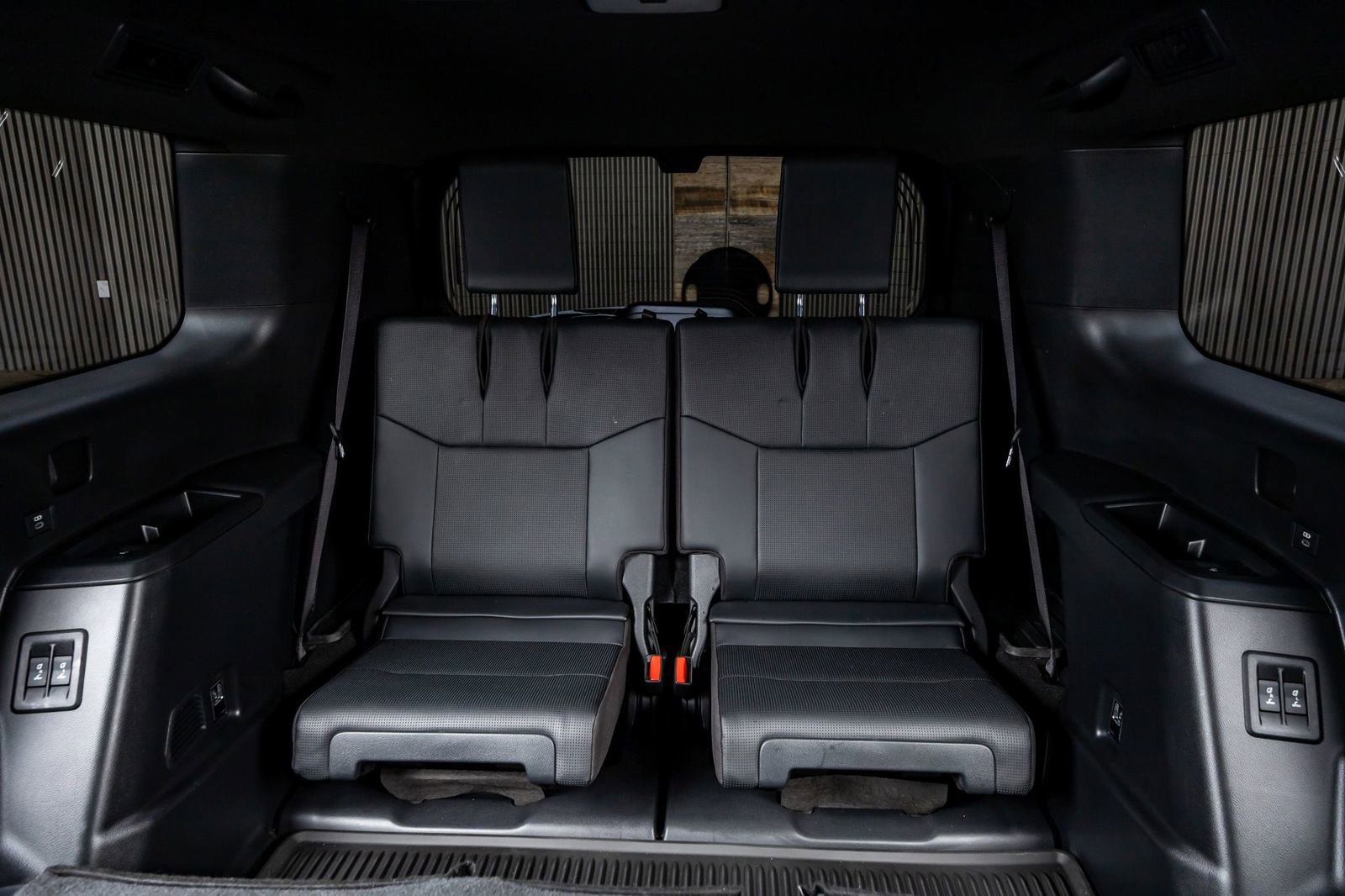 Used 2024 Lexus GX 550 550 Luxury+ w/ Accessory Package (Z1) image 36