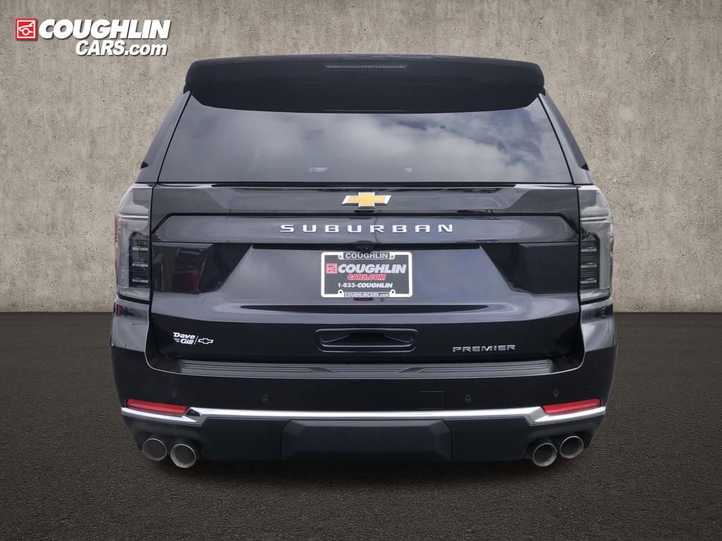 Used 2025 Chevrolet Suburban Premier image 6