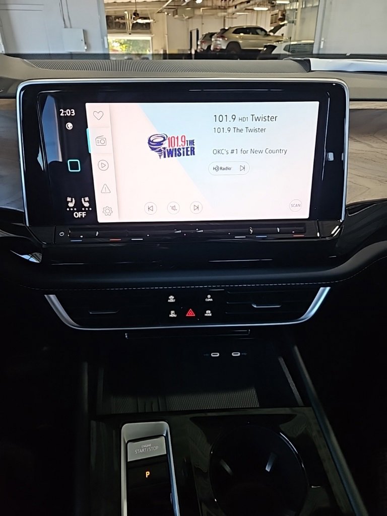 New 2026 Volkswagen Atlas SE image 32