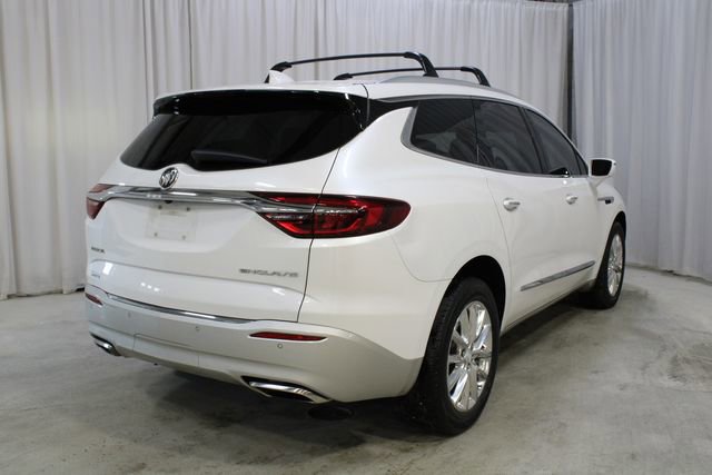 Used 2018 Buick Enclave Premium w/ Trailering Package AWD/4WD image 28