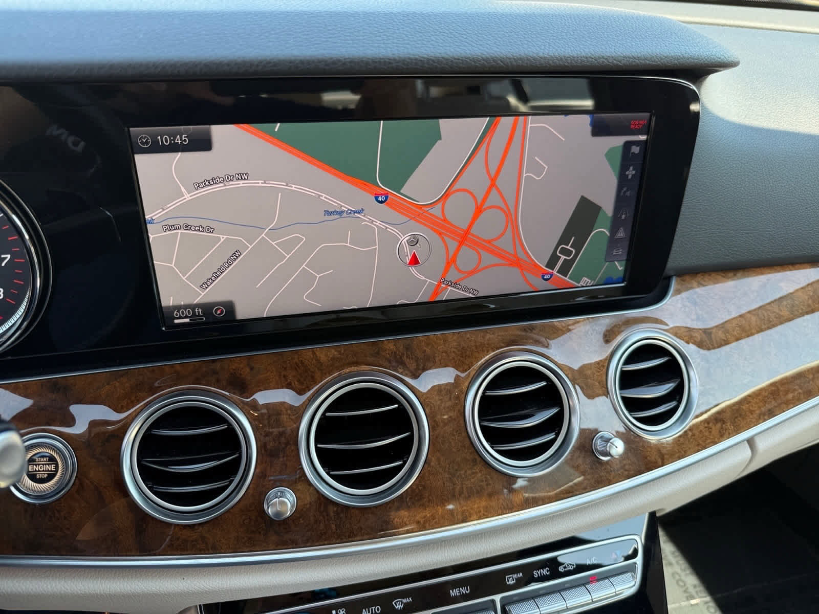 Certified 2017 Mercedes-Benz E 300 4MATIC image 20