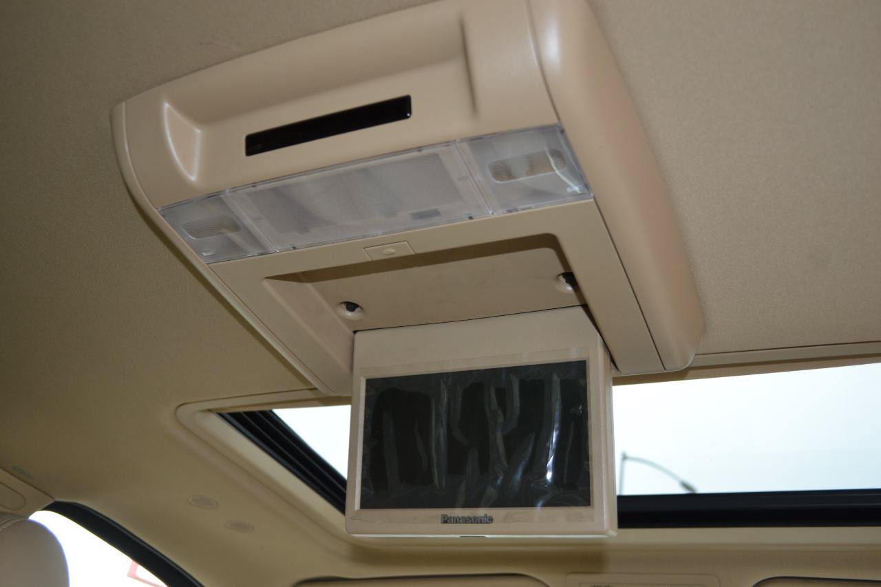 Used 2014 Cadillac Escalade Premium AWD/4WD image 42