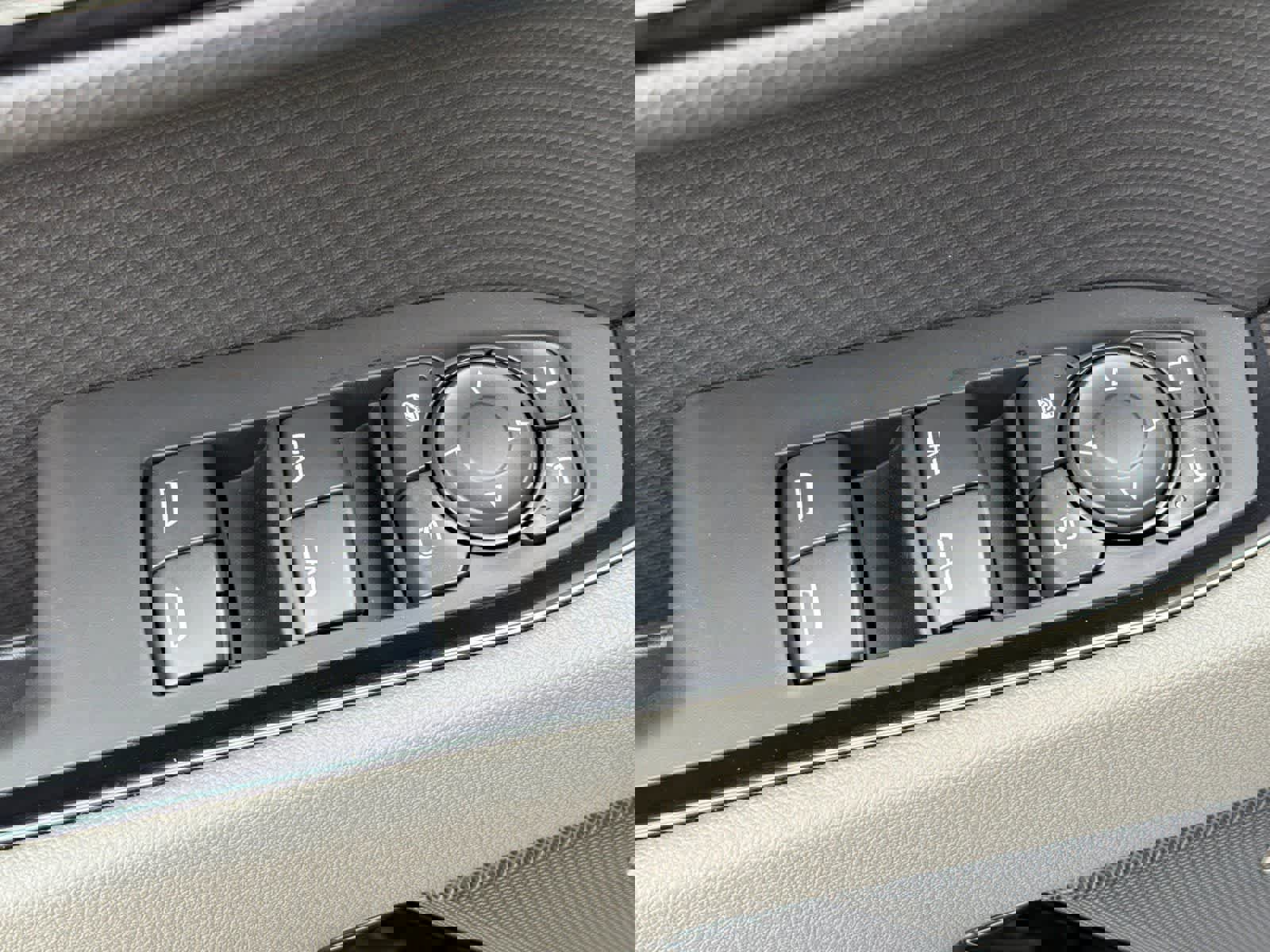 Certified 2026 Chevrolet Silverado 1500 ZR2 image 13