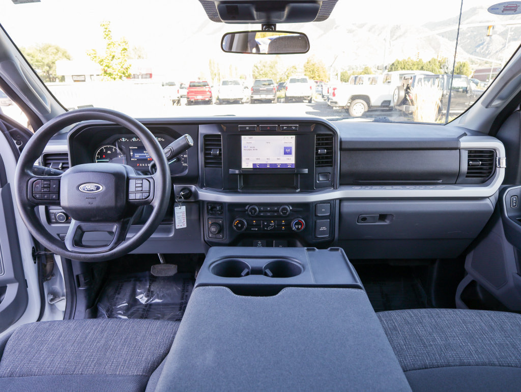 Used 2024 Ford F250 XLT w/ FX4 Off-Road Package AWD/4WD image 17