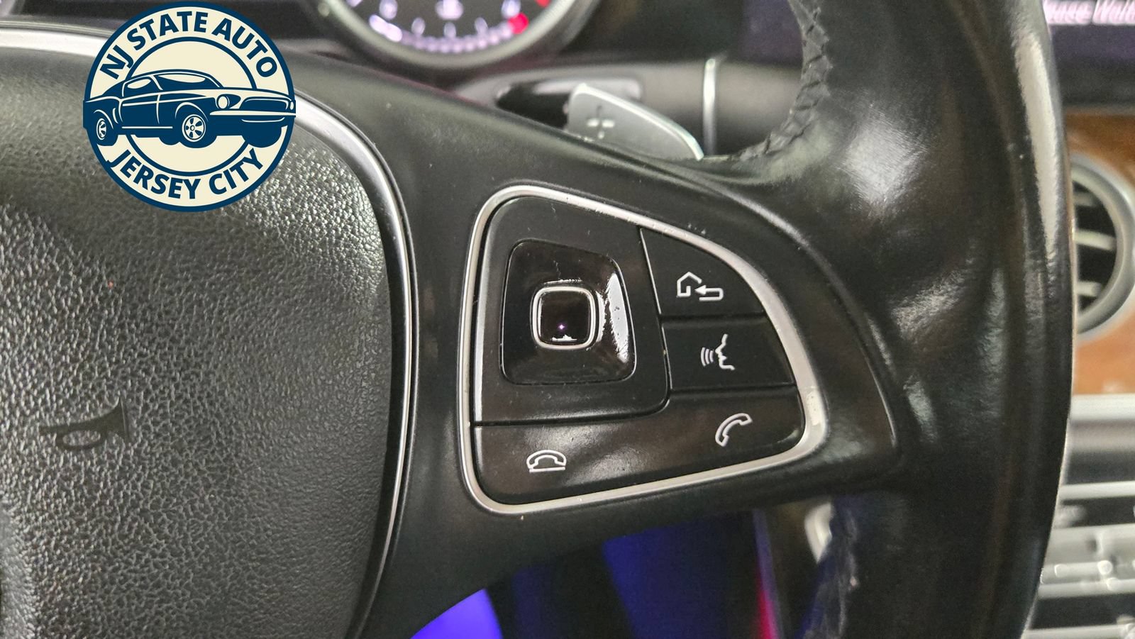 Used 2018 Mercedes-Benz E 300 4MATIC w/ Premium 3 Package (Q03) image 14