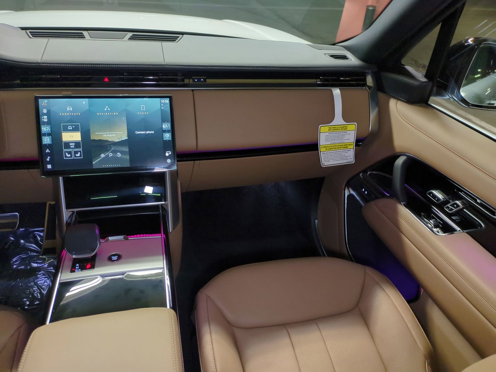 New 2026 Land Rover Range Rover SE image 28