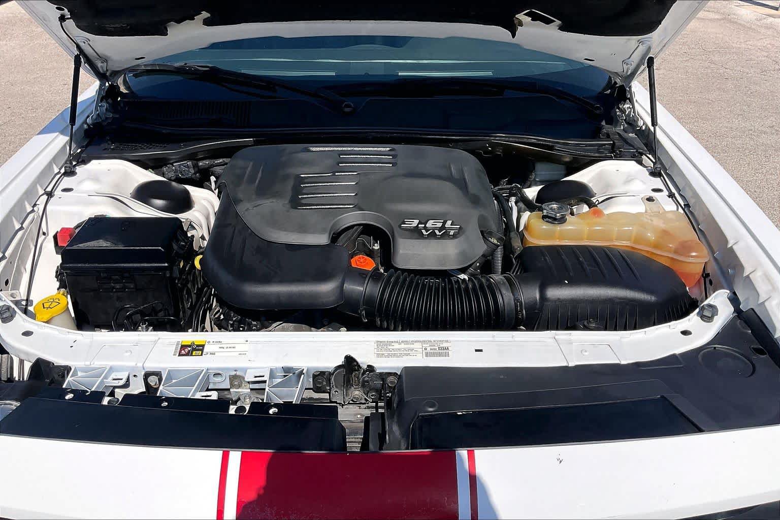 Used 2013 Dodge Challenger SXT RWD image 24