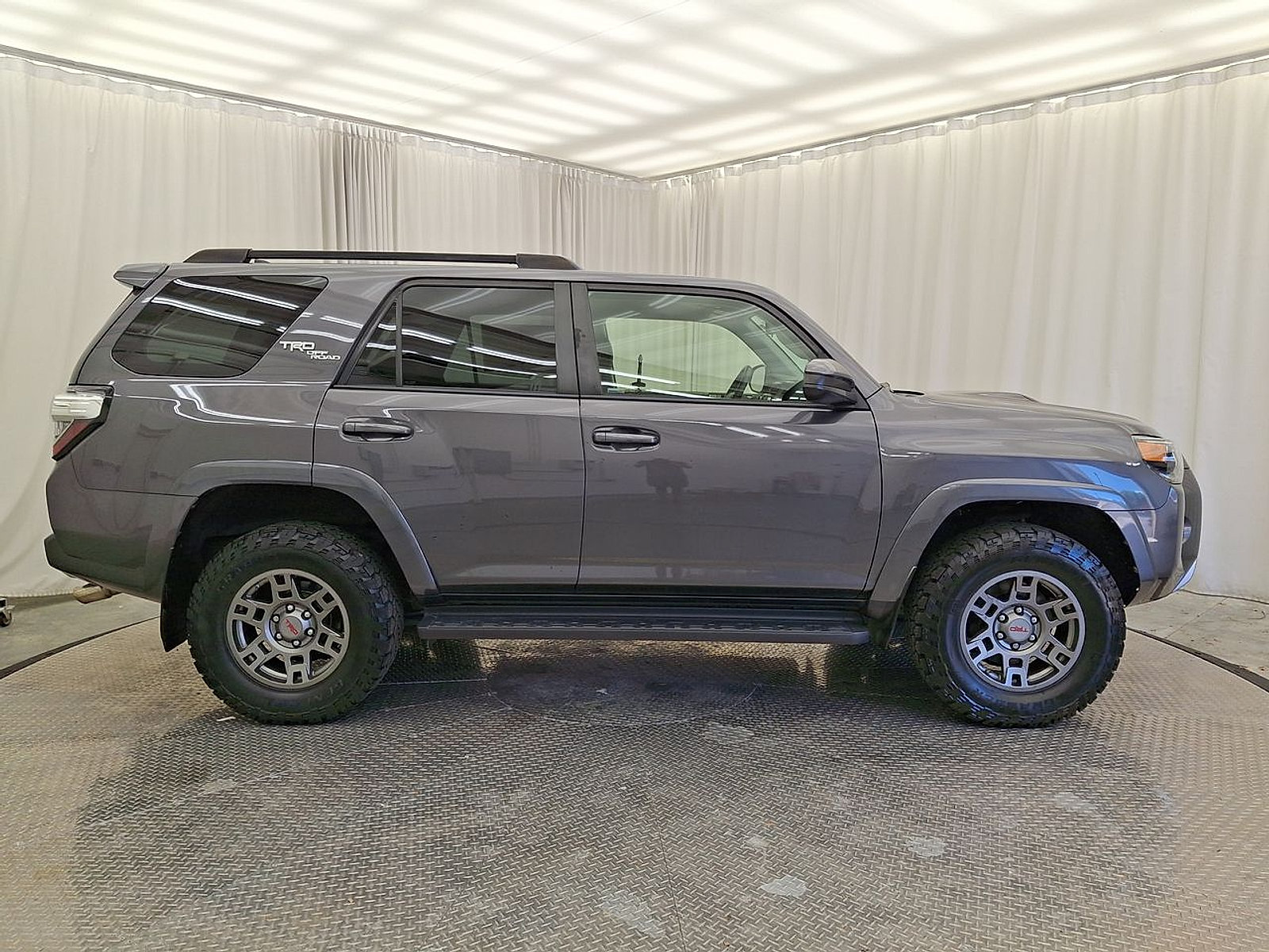 Certified 2019 Toyota 4Runner TRD Off-Road AWD/4WD image 25