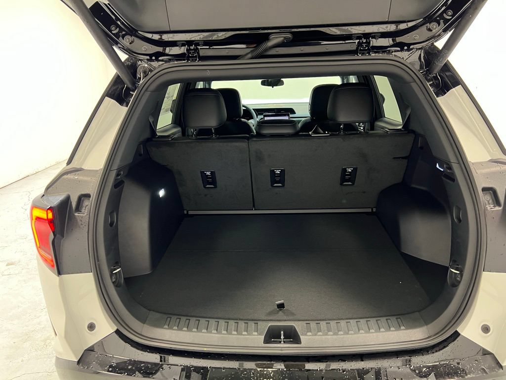 New 2026 GMC Terrain AT4 w/ Convenience Package III AWD/4WD image 27