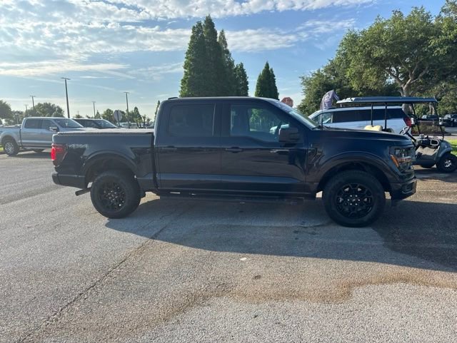 Used 2025 Ford F150 XLT w/ Equipment Group 301A Standard AWD/4WD image 4